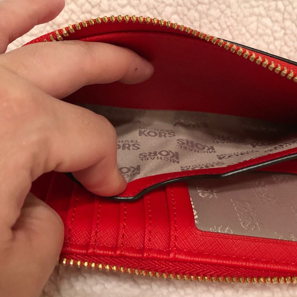 Michael Kors Wristlet - Picture 5 of 8